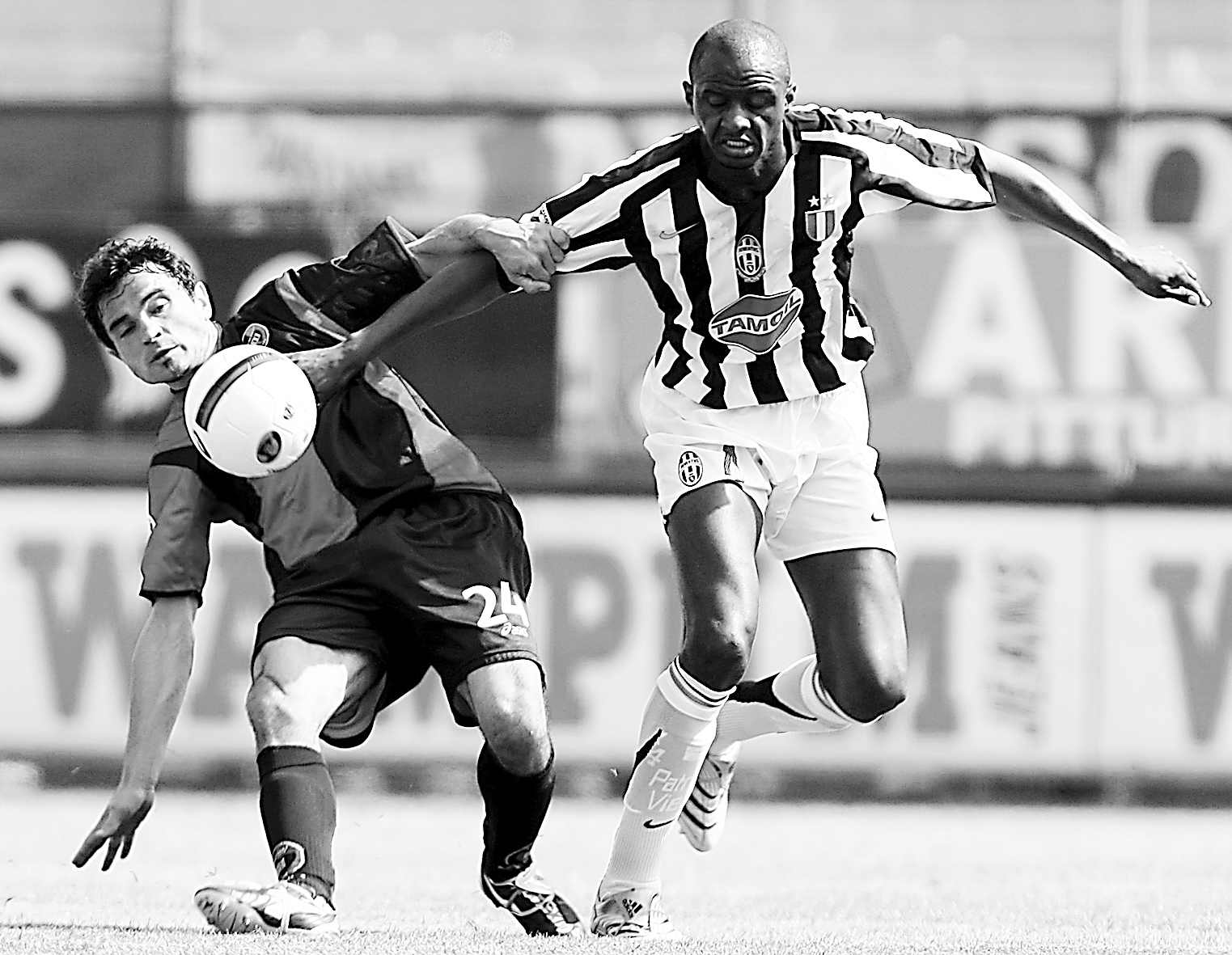 勇士在库里 勇士在库里