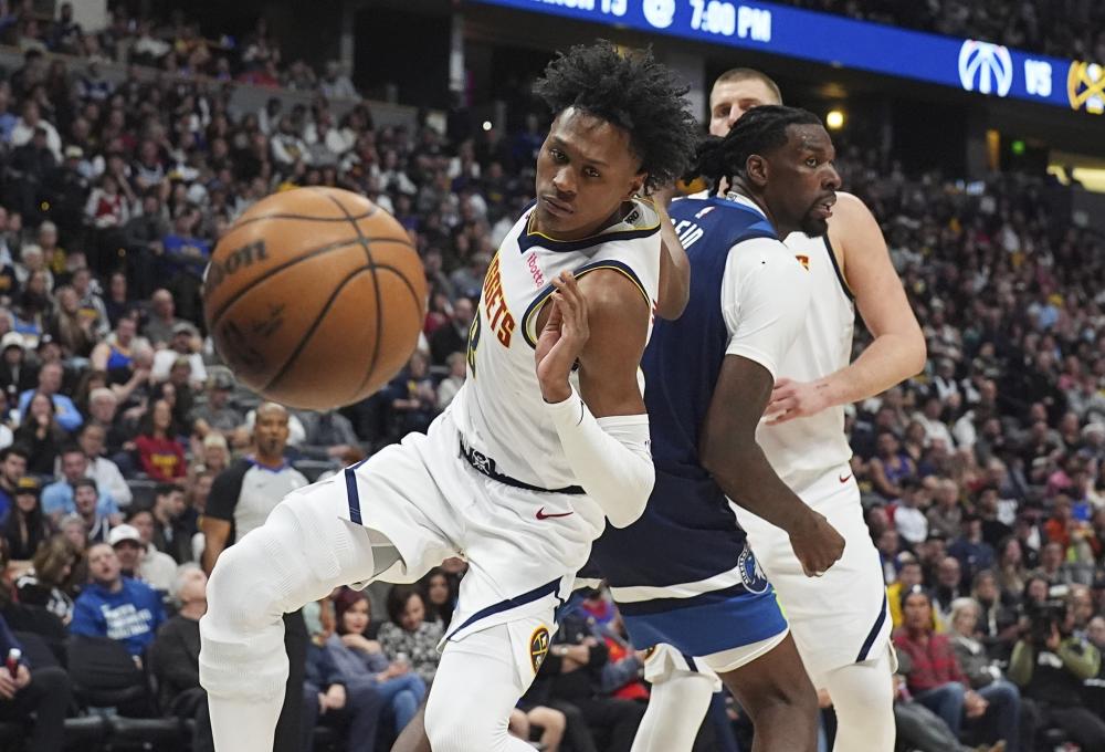 占据优势 占据优势