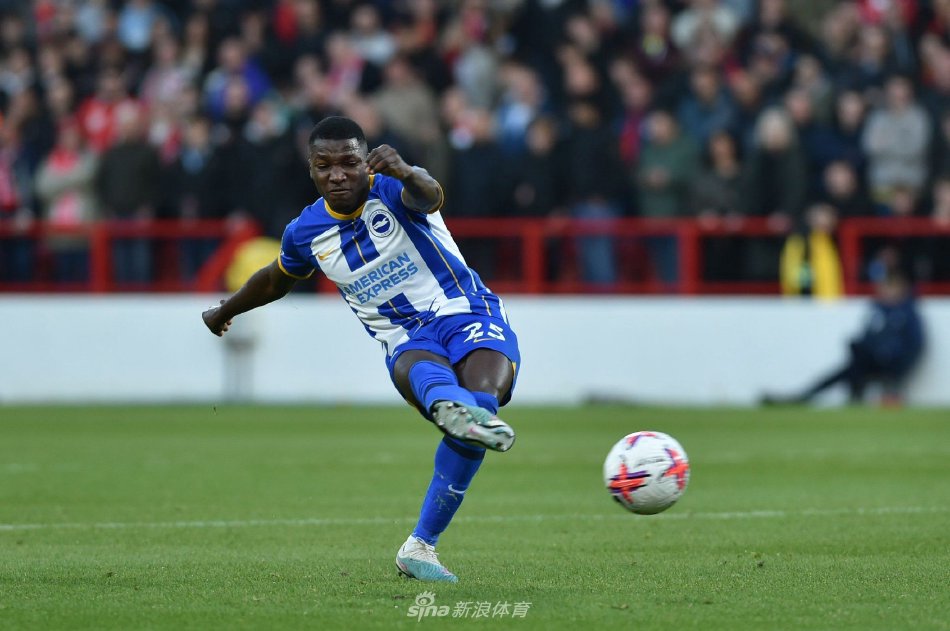 同样不容小 同样不容小